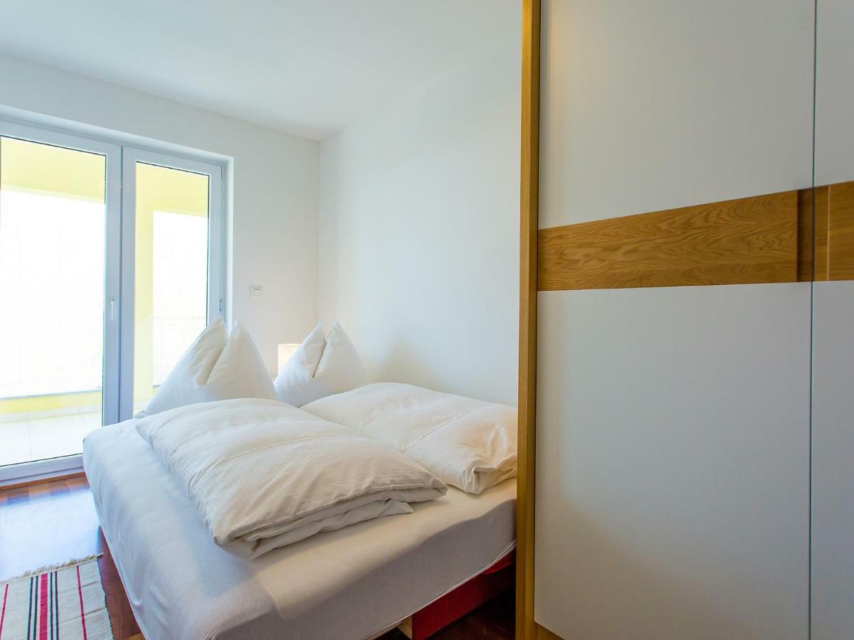 Apartment Maestral Пореч Екстериор снимка