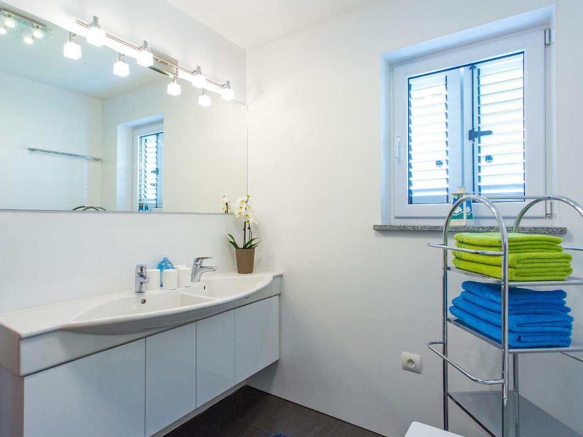 Apartment Maestral Пореч Екстериор снимка
