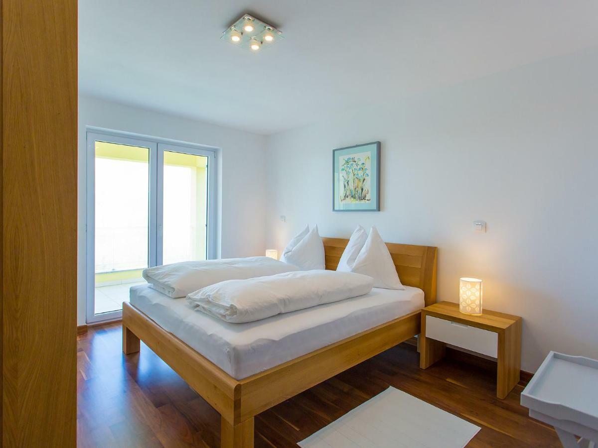 Apartment Maestral Пореч Екстериор снимка